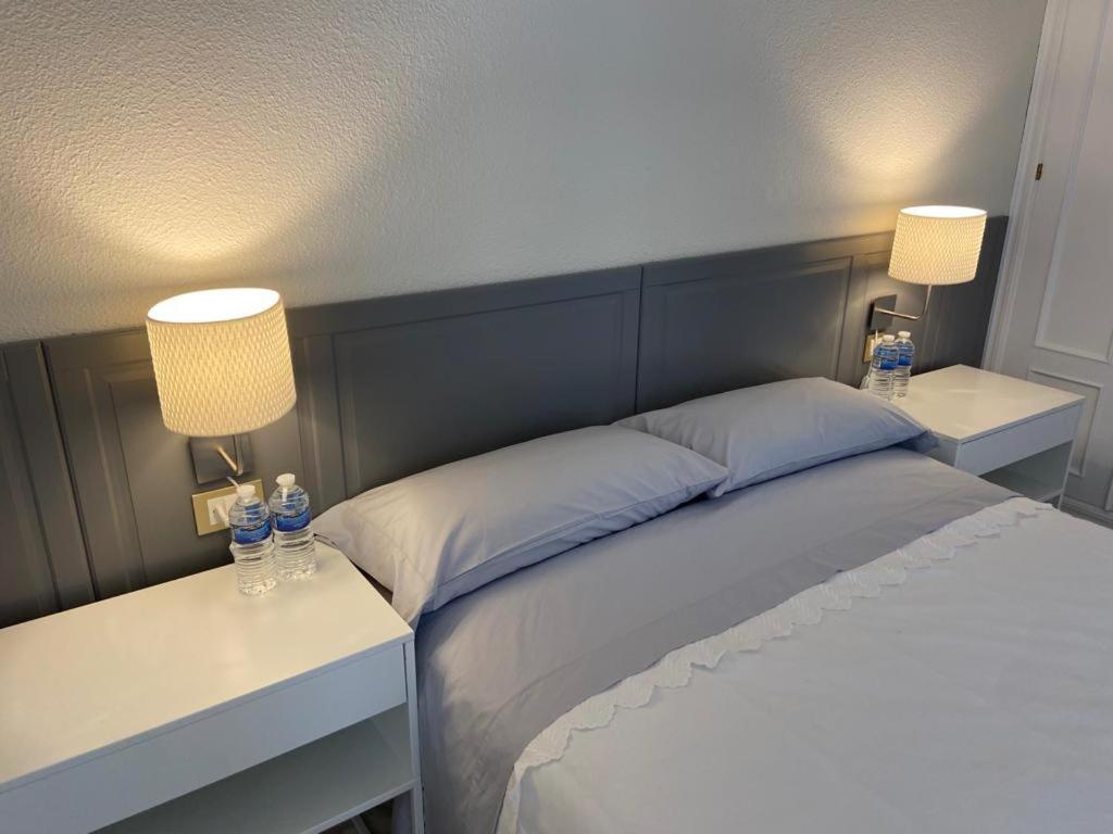Precioso Apartamento Los Remedios Triana Plaza Espana Y Centro Historico Siviglia Esterno foto