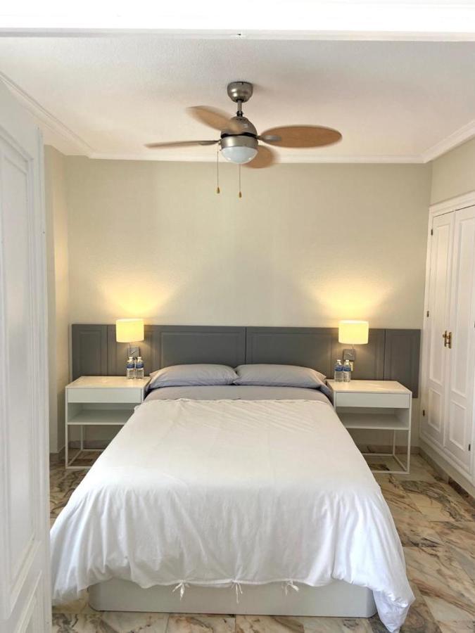 Precioso Apartamento Los Remedios Triana Plaza Espana Y Centro Historico Siviglia Esterno foto