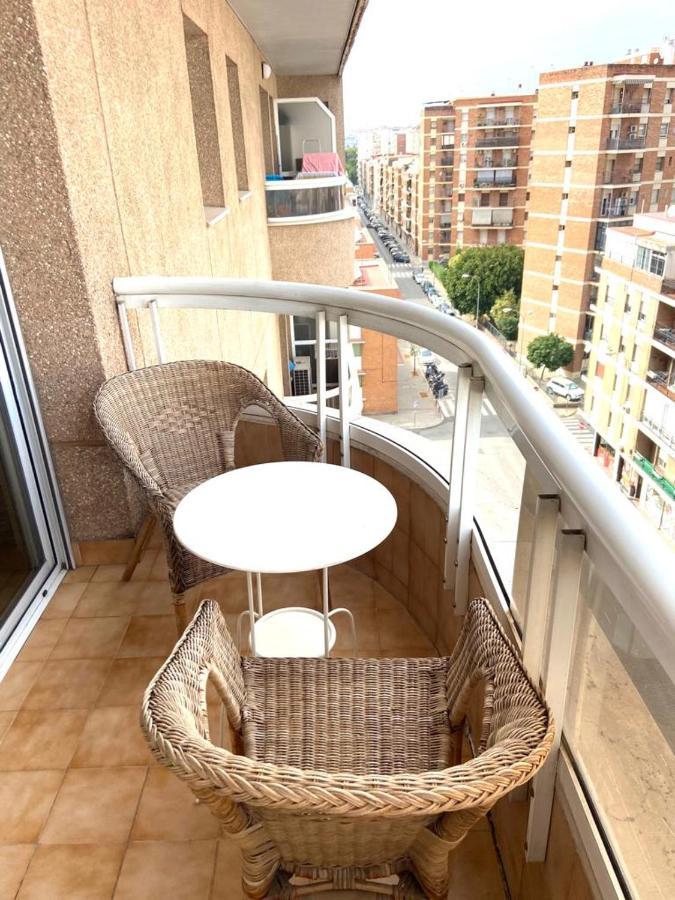 Precioso Apartamento Los Remedios Triana Plaza Espana Y Centro Historico Siviglia Esterno foto